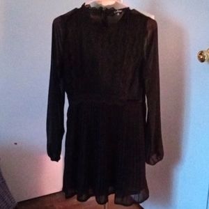 Beautiful Lulu's Black Lace Knee Length Dress. Long Sheer Sleeves. Size Medium